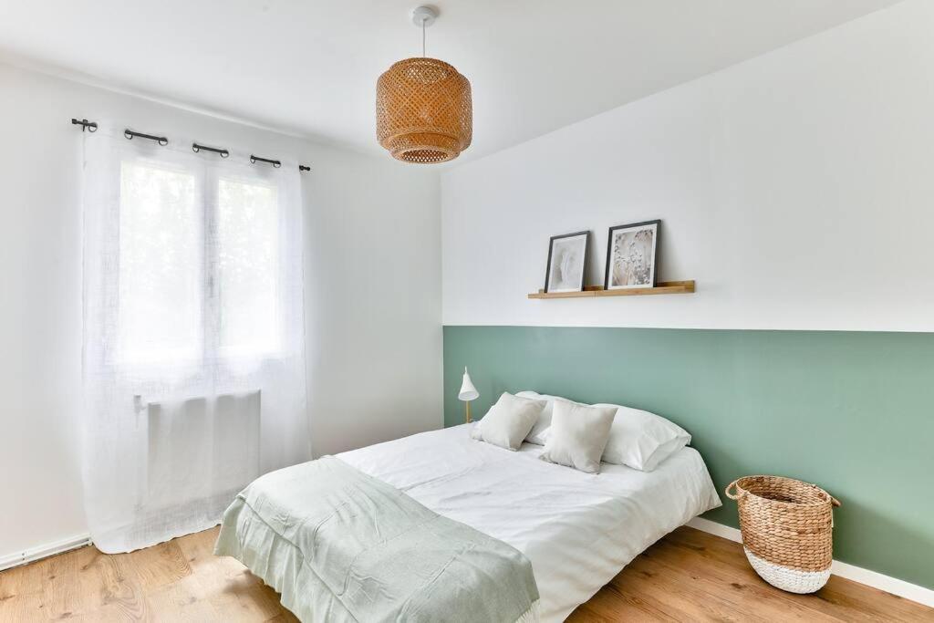 Parking Prive Gratuit - 15Mn Paris - Gare A Pied En 5Mn - Tout Equipee - Terrasse - Jardin - Stade De France - Casino D'Enghien - Hippodrome, Universite Epinay-sur-Seine Ngoại thất bức ảnh